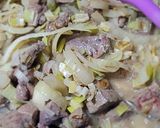 Foto del paso 3 de la receta: Hígado de vacuno encebollado