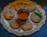 A picture of step 8 of Bathua Aloo Kachori.
