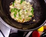 Foto langkah ke 1 dari resep Tumis bandeng asap kuah santan.