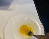 A picture of step 1 of Quick French Toast.