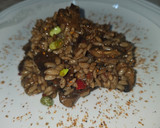 Foto del paso 6 de la receta: Arroz con setas y ajos tiernos