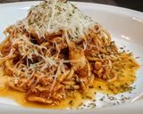 Foto del paso 3 de la receta: QUESO🧀 Grana Padano con Espaguettis🍝 en Salsa Roja...!
