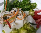 Hình bước làm 2 của món Canh măng chua nấu tôm