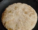 A picture of step 10 of Aloo Paratha.