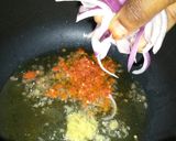 A picture of step 2 of Arabian fried rice.