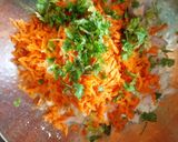 A picture of step 3 of Oats chilla.