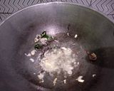 Foto langkah ke 1 dari resep Nasi goreng pindang tongkol.