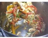 A picture of step 7 of Chicken veg manchow soup.