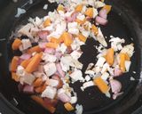 Foto del paso 2 de la receta: Berenjena rellena con pechuga sobrante