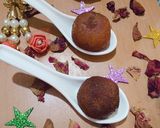 A picture of step 8 of Semolina Rose-Jamun.