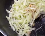 Foto langkah ke 6 dari resep Tumis pepaya muda pedas manis.