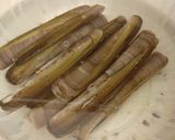 Foto del paso 2 de la receta: Guiso de sepia con navajas