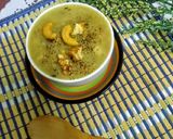 A picture of step 7 of Mac chicken oats meal soup.
