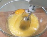 Foto langkah ke 2 dari resep 24. Bolu Susu Kukus.
