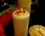 मैंगो मिल्कशेक(mango milkshake recipe in hindi) रेसिपी चरण 3 फोटो