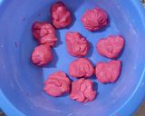 Foto langkah ke 4 dari resep Kue Koci-koci Merah Putih.