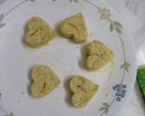 A picture of step 3 of Kesar Pista Sondesh.