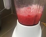 Hình bước làm 1 của món Sinh tố dâu 🍓🍓🍓
