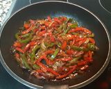 Foto del paso 2 de la receta Wok asiático de verduras y noodles