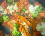Foto del paso 3 de la receta: Pasta con verdura y gambas