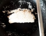 বিন্নি চালের পুলি পিঠা রেসিপির ধাপ 2 ছবি