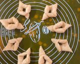 A picture of step 4 of Les Bugnes (French Donuts).