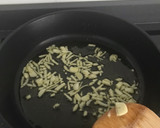 Foto del paso 2 de la receta: Enchilada de pollo y queso