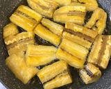 Foto langkah ke 4 dari resep Banana Roll Cake.