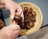 Foto del passaggio 1 della ricetta Le caldarroste di Mari Na🌰