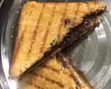 A picture of step 5 of Chocolate Sandwich.