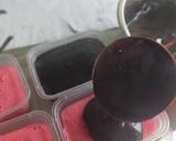 Cara Membuat Chocolate Sauce Strawberry Cake 9