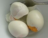 Foto langkah ke 1 dari resep Egg Mayo Burger.