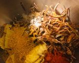A picture of step 3 of Chicken dum biryani.