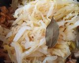 Pas rețetă Varză acră călită cu carne de porc. (Pomana porcului 😉) 2 fotografie