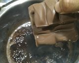 A picture of step 13 of Choco mirror allian glaze chocolate cake.