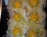 Foto del paso 4 de la receta: Bifes a la plancha de hierro y nidos de cebolla con papas a la española (versión propia)