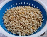 Foto langkah ke 1 dari resep Kacang Bawang Renyah.