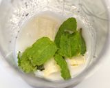 Spenótos-banános smoothie kókusztejjel recept fázis 2 fotója