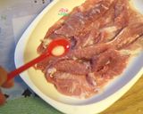 香煎豬肉佐蒜末洋蔥的食譜步驟3照片