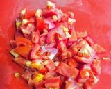 Foto del paso 1 de la receta: Huevos revueltos con tomate natural y curry rojo panang
