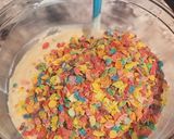 A picture of step 4 of Fruity Pebbles Muffins.