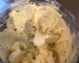 A picture of step 3 of Vanilla cupcakes 🧁.