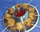 A picture of step 9 of Sabudana lollipop.