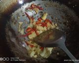 Foto langkah ke 3 dari resep Udang asam manis.