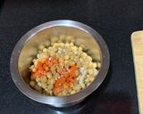 A picture of step 4 of Chickpea tart chat.