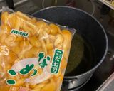 Nameko mushroom miso soup 🇯🇵 রেসিপির ধাপ 2 ছবি