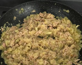 Foto del paso 5 de la receta: Calabacín relleno de atún