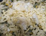 Foto del paso 7 de la receta: Pasta codito con rajas de poblano, queso, elote y crema