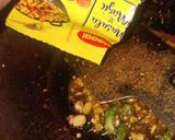 लेमन गार्लिक कोरिएंडर मैगी मसाला रेसिपी चरण 3 फोटो