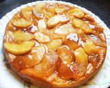 A picture of step 4 of Apple Caramel upside down cake.